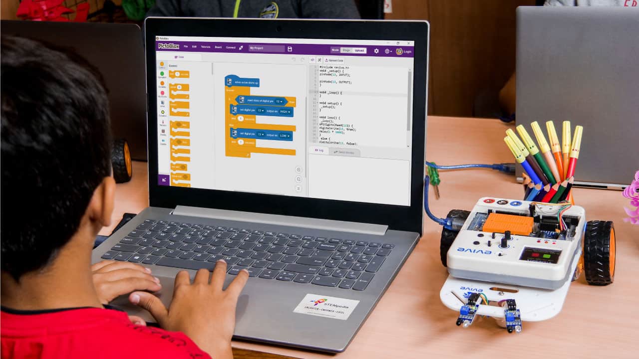 PictoBlox scratch coding STEM teacher resources