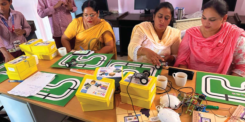 Teacher training in Haryana STEM Labs
