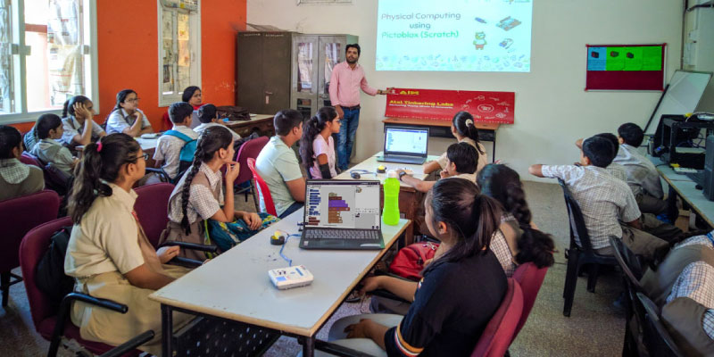 Get your kids into STEAM