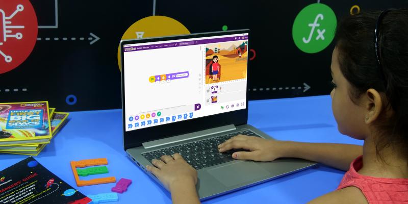 Kid-Making-Animation-with-Junior-Blocks