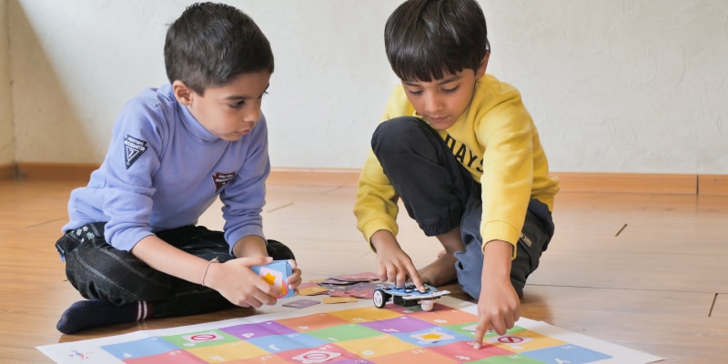 Robotics-learning-soft-skills-for-kids